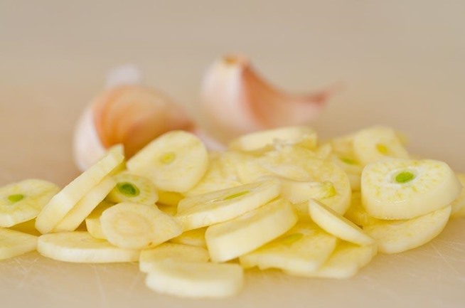 garlic chpped