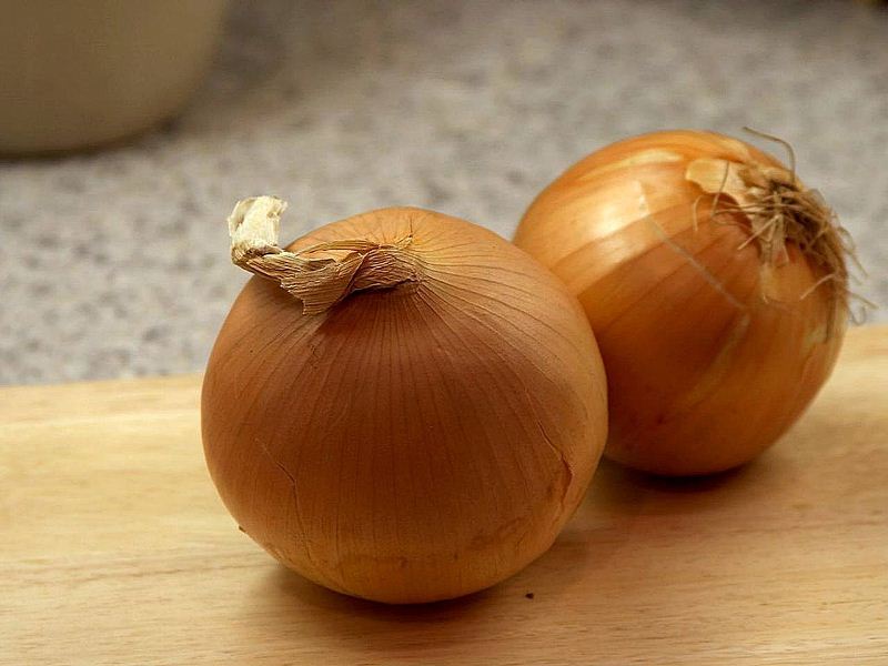 Raw Onions Beneficial For Your Health And Beauty