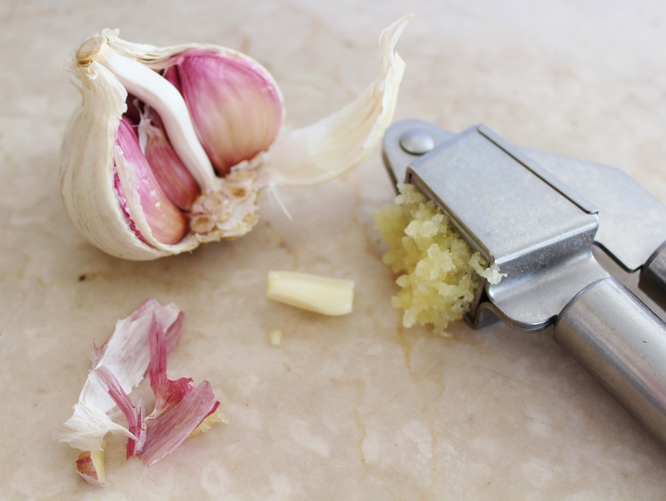 garlic for hair growth